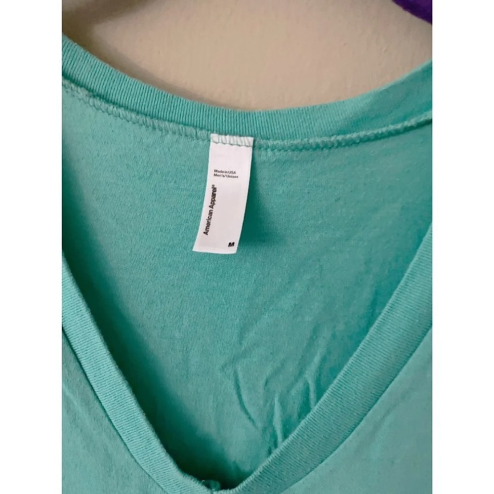 Alpha Delta Pi / ADPi V-Neck w/ Printed Floral Letters - Picture 5 of 5